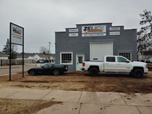 Image showing the outside of Zelich Customs shop